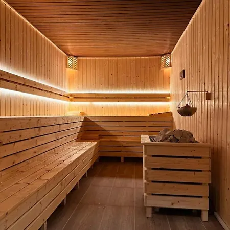 Sky Divali Apartment *